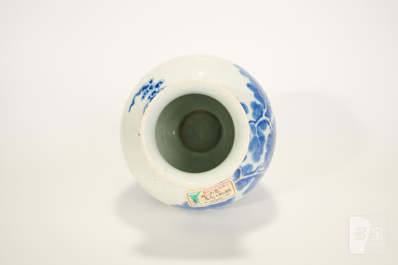 Lot832 清 青花蛮人献宝图瓶 - 图14